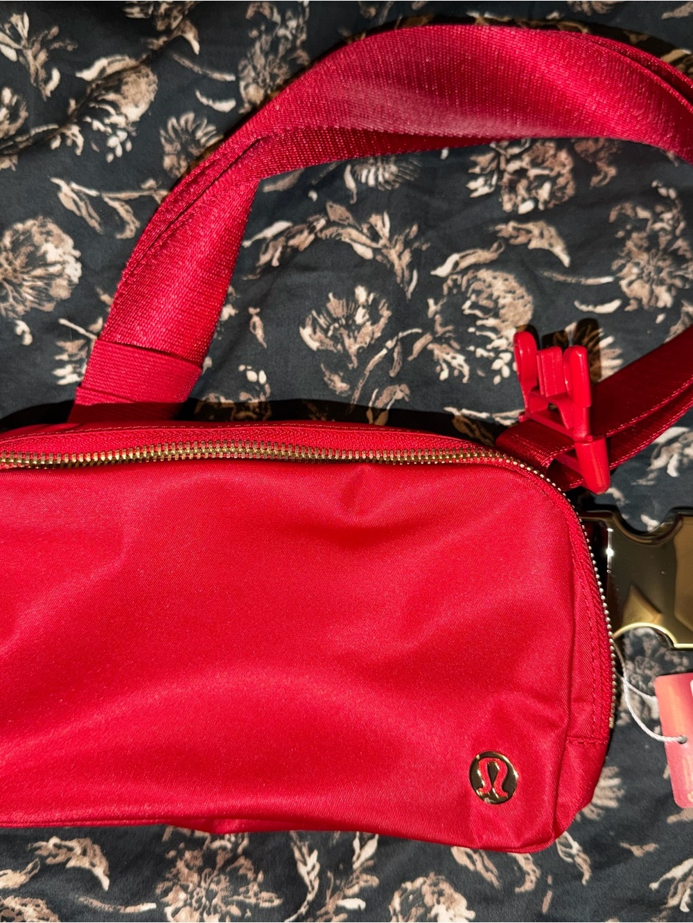 lululemon athletica Red Women’s Crossbody Bag